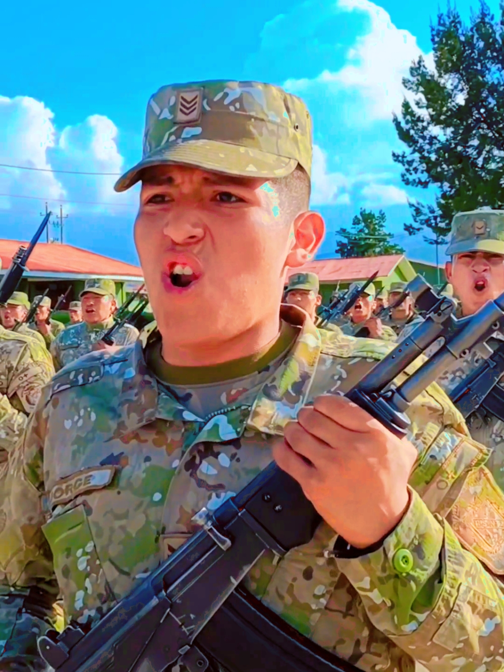 ENSAYO PARA LA CEREMONIA DEL BICENTENARIO DE LA BATALLA DE AYACUCHO #ayacuchobicentenario #latinoamerica #ayacucho #perú #IVDE #ejercitodelperu #viral #libertadsudamericana #mistica 