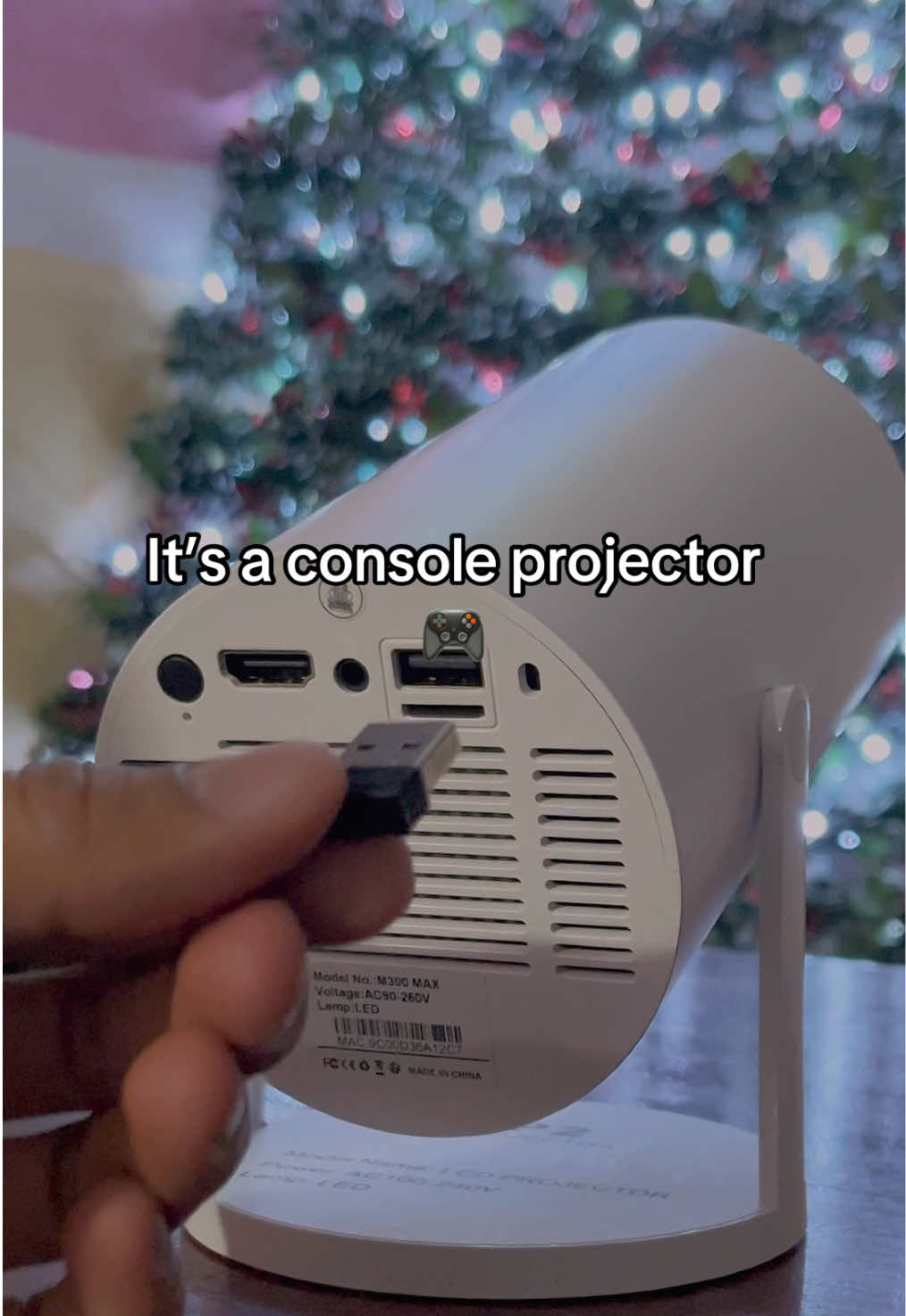 This console projector is every 90s kid’s dream 🤩—packed with 10,000+ retro games to relive the best gaming era 🕹️👾 Don’t just remember the 90s… play them! #retrogaming #retroconsole #retrogames #projector #miniprojector #consoleprojector #gameconsole #gamer 