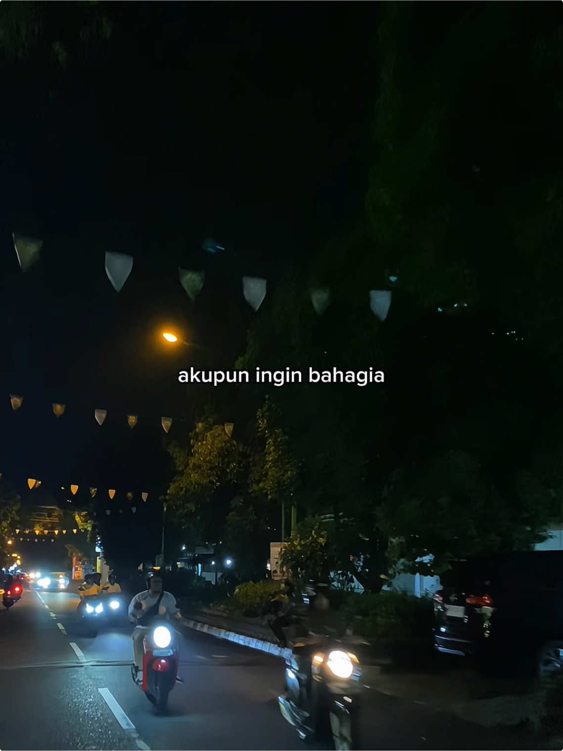 “aku pun ingin bahagia” - - - #akuyangtersakiti #judika #liriklagu #fyp