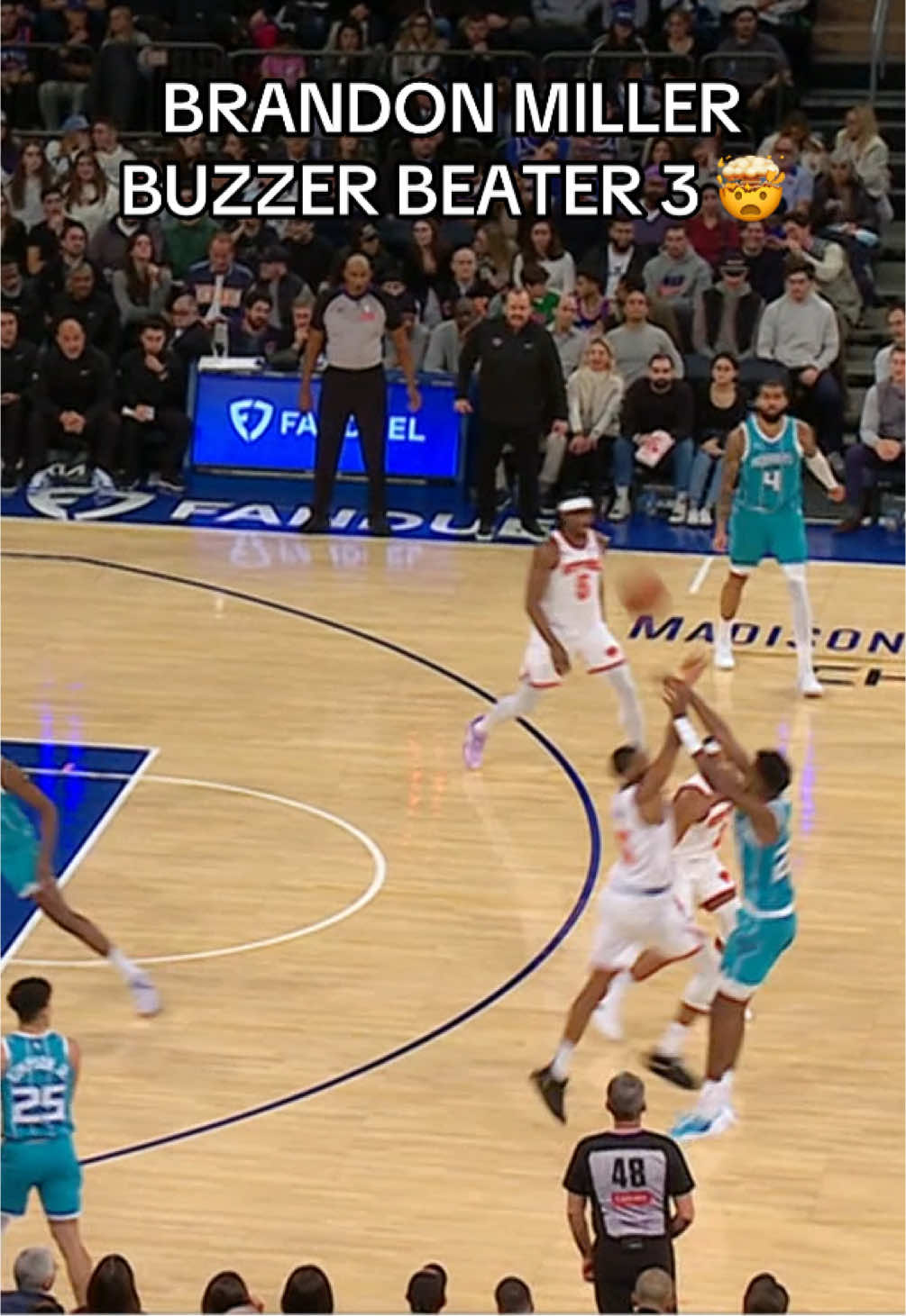 HORNETS ANNOUNCER GOES WILD AFTER BRANDON MILLER 3 TO END 3RD. 🤯🤯 #brandonmiller #hornets #knicks #NBA #basketball 