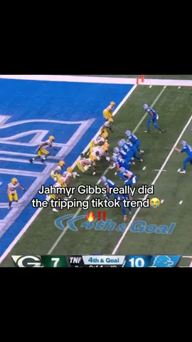 He hit that bih #nfl #nflfootball #goofynfl #_flockvikings #footballtiktoks #jahmyrgibbs 