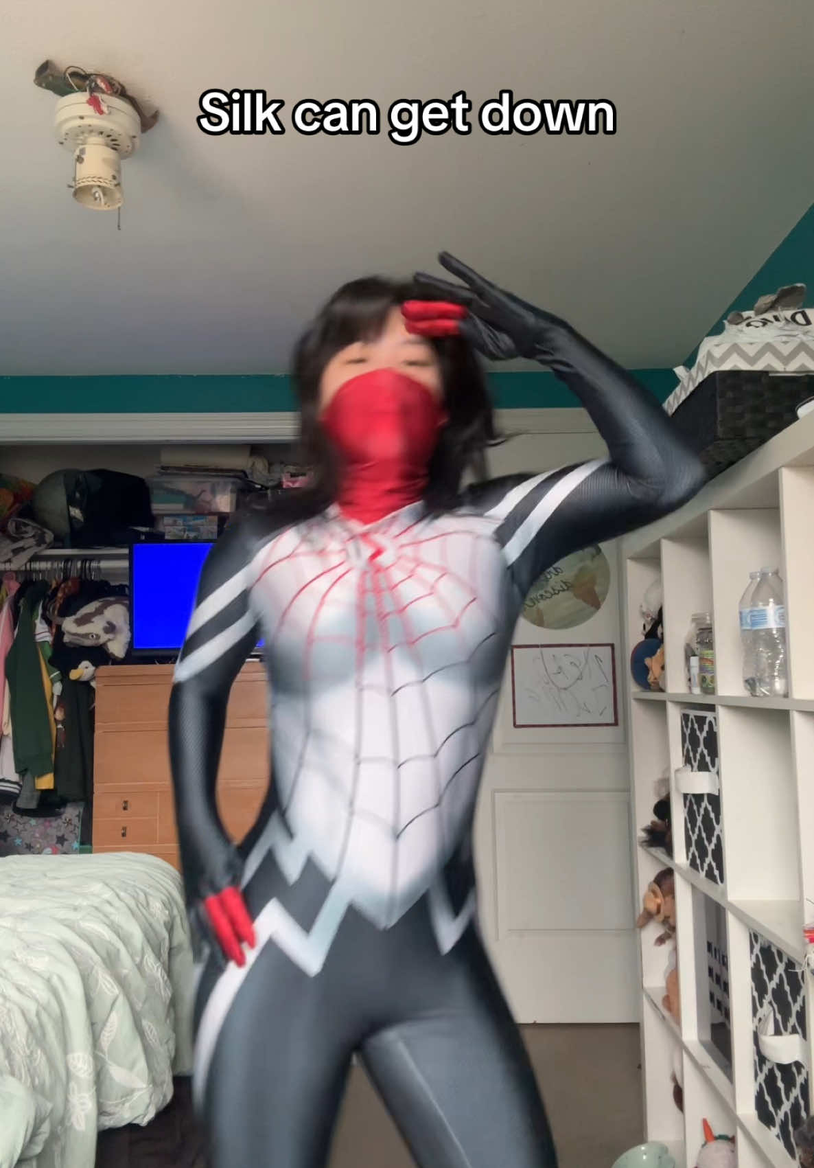 hiding behind my mask OUP DC @Felix Bringas #apt #silk #silkcosplay #cindymoon #cindymooncosplay #spiderman #spiderwoman #spidermancosplay #marvel 