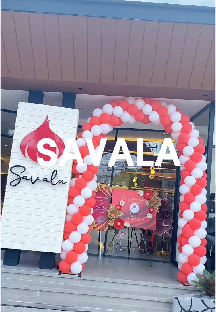 SAVALA 3.0  . Resmi di Buka di tanggal 5 Desember 2024 Savala Restoran keluarga yang menjadi pilihan Masyrakat Pontianak untuk berkumupul bersama . Outlet Ke3 Savala Terletak di tengah kota pontianak di Jl. S.Parman Pontianak dengan suasana yang sangat nyaman dan interior yang instagramable sangat cocok untuk berfoto bersama keluarga  Ruangan Vip ✅ Musholla ✅ Parkiran sangat luas ✅ ada beberapa menu terbaru di Savala ✅ . #SavalaSparmanGrandOpening #Savala #RestoranKeluarga 