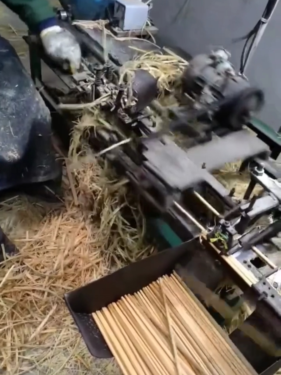 #satisfying #machines #in #action 