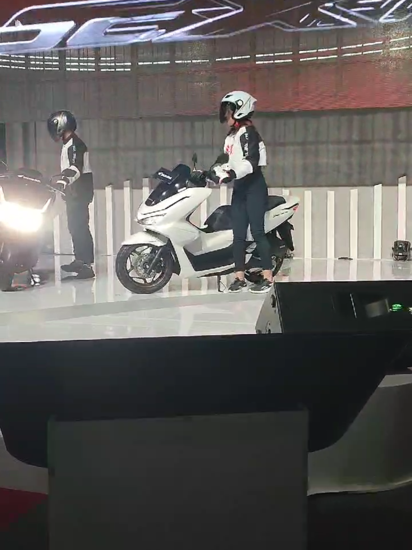 Selamat datang New Honda PCX 160 2025!  #pcx150 #pcx160 #pcx2025