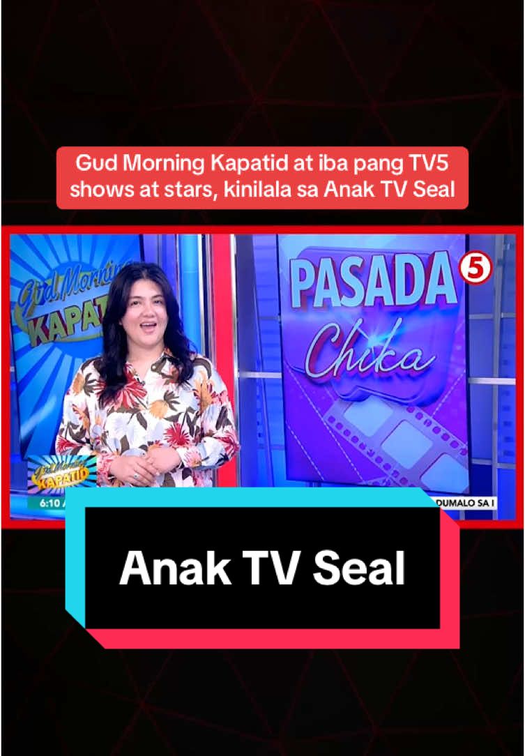 Talagang happy Friday, Kapatid! Isa ang #GudMorningKapatid sa mga nabigyan ng Anak TV Seal Awards ngayong taon. Nabigyan din ng nasabing pagkilala ang ilan pang programa ng Kapatid network kabilang na ang #EatBulaga. #News5 #GuMKPasadaBalita 