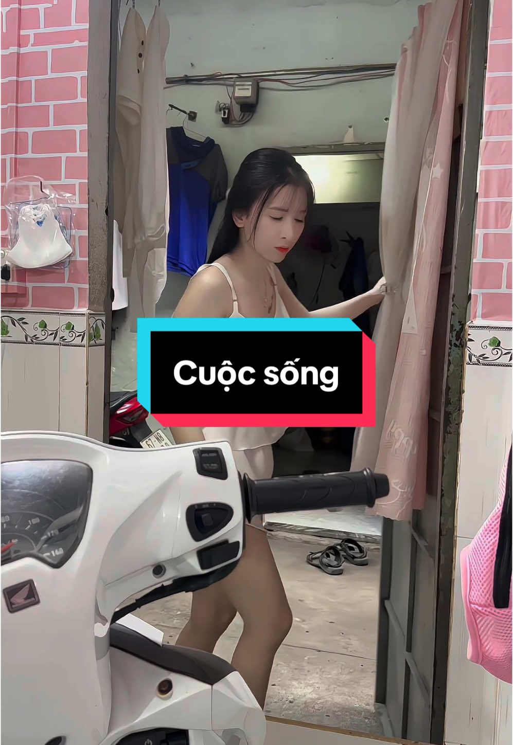 Nếu 1 mình bình yên cần gì thêm người để cho sóng gió🥰#xh #cuocsongdocthan  #betranggg 