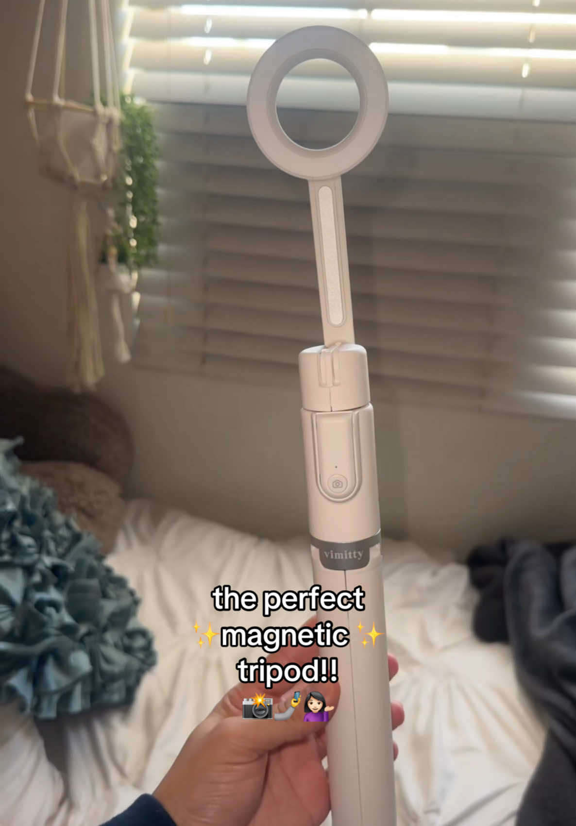 @Amazon the perfect magnetic tripod @vimitty The magnetic grip is EVERYTHING for me!! 💁🏻‍♀️💅🏻 It's so easy to use rotate and adjust. You can find it on the link in my bio on my amazonstrore front 🔗!! Perfect to use anytime and anywhere!! 🤳📸✨💁🏻‍♀️ #fyp #fypシ #foryou #foryoupage #contentcreator #Vlog #tripod #magnetictripod #tripodstand #amazonfinds #amazonmusthaves #amazon 