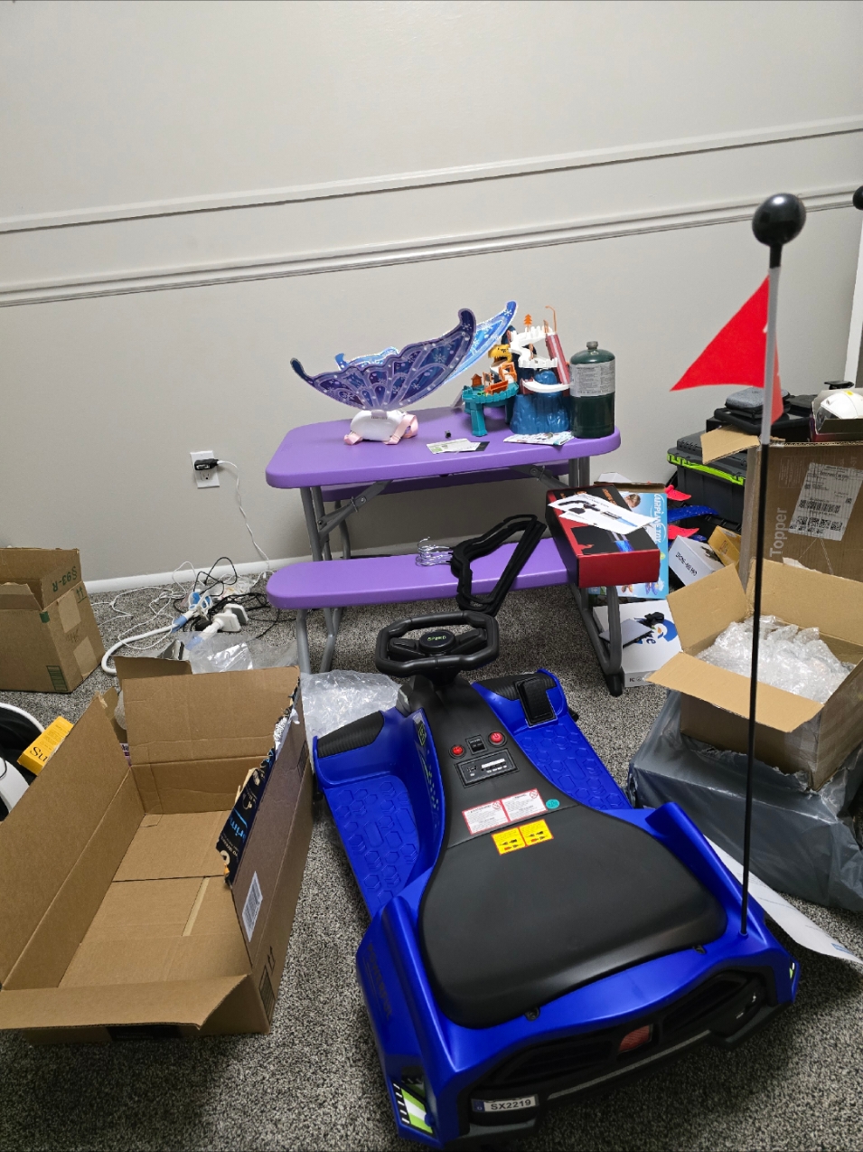 These shelves are sturdy, the wheels make moving them super convenient  and the assembly wasn't bad at all. #shelving #metalshelves #storage #orginization #christmas #giftideas 