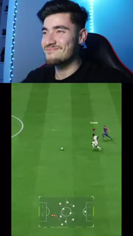 TRY NOT TO LAUGH CHALLENGE 😂 #football #fc25 #funny 