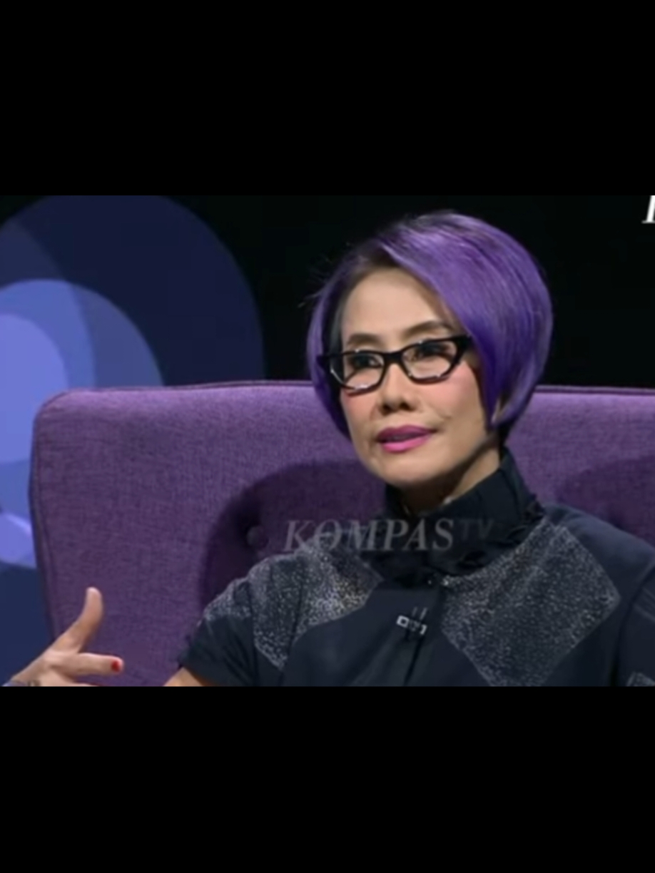 Dalam Sebuah Talkshow  yang dj tayangkan Kompas  TV Yang menghadirkan Narasumber Mantan Wakapolri Komjen (Purn) Nana Soekarna, Rosiana Silalahi Mengungkap Kebohongan Rekonstruksi dan Alat Bukti Yg  Dilakukan Pihak kepolisian Semarang Terkait Penembakan Pelajar Di Semarang #kompas #rossi #komjennanansoekarna #penembakansiswasmksemarang #polri #Fyp 