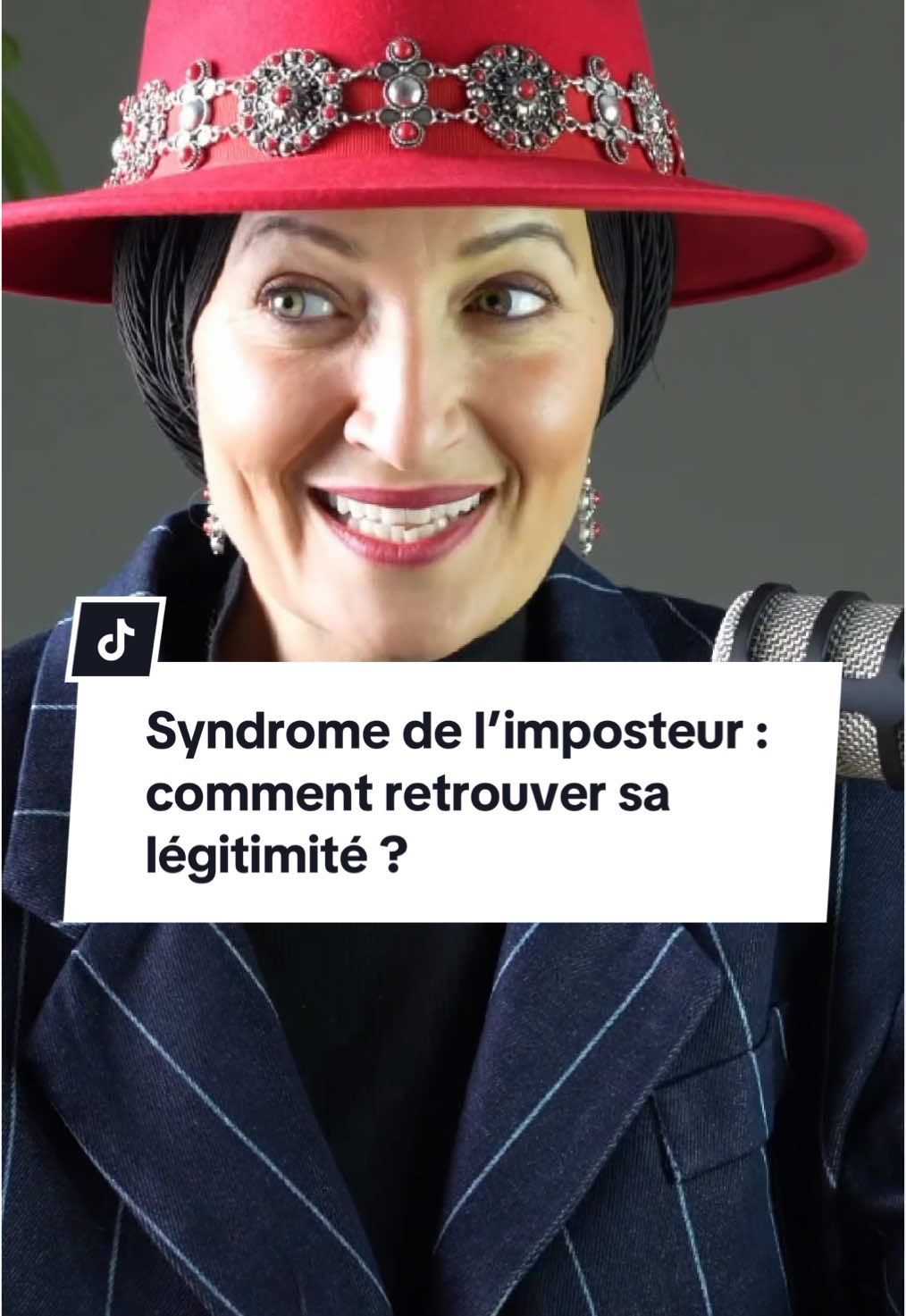 L’épisode 8 du Laboratoire by Daouila Salmi est disponible ! 🎙️ Le manque de légitimité dans l’expression vient souvent d’un manque de sécurité intérieure. Tu doutes de toi-même ? Tu as peur de ne pas être « à la hauteur » ou de trop/peu être « quelque chose » ? Tu cherches l’approbation des autres pour te sentir légitime ? Tout cela révèle un désalignement intérieur et un phénomène courant : le syndrome de l’imposteur. La solution ?  Apprendre à renforcer ta verticalité, ton lien avec celui qui t’a crée, pour renforcer ton lien avec toi-même et à voir ta propre valeur sans dépendre des jugements extérieurs. Dans cet épisode nous verrons : 💎Pourquoi avez-vous parfois l’impression de ne pas être à votre place ? 💎Les mécanismes qui sous-tendent ce sentiment de légitimité fragile. 💎Vous découvrirez comment la comparaison, la peur du jugement et le manque de confiance en soi peuvent nous freiner dans notre expression. Mais rassurez-vous, ce podcast n’est pas là pour vous culpabiliser. 💎Au contraire, il est là pour vous outiller et vous donner les clés pour surmonter ces blocages. Écoutez le dès maintenant sur notre chaîne Youtube et toutes les plateformes d’écoute! 🎙️ Hâte de lire vos retours❤️ Fraternellement. Daouila SALMI  [ sécurité intérieure, doutes de soi, peur, confiance en soi, prise de parole, verticalité, légitimité, syndrome de l’imposteur ] #securiteinterieure #doutedesoi #peur #confianceensoi #prisedeparole #verticalité #légitimité #syndromedelimposteur 