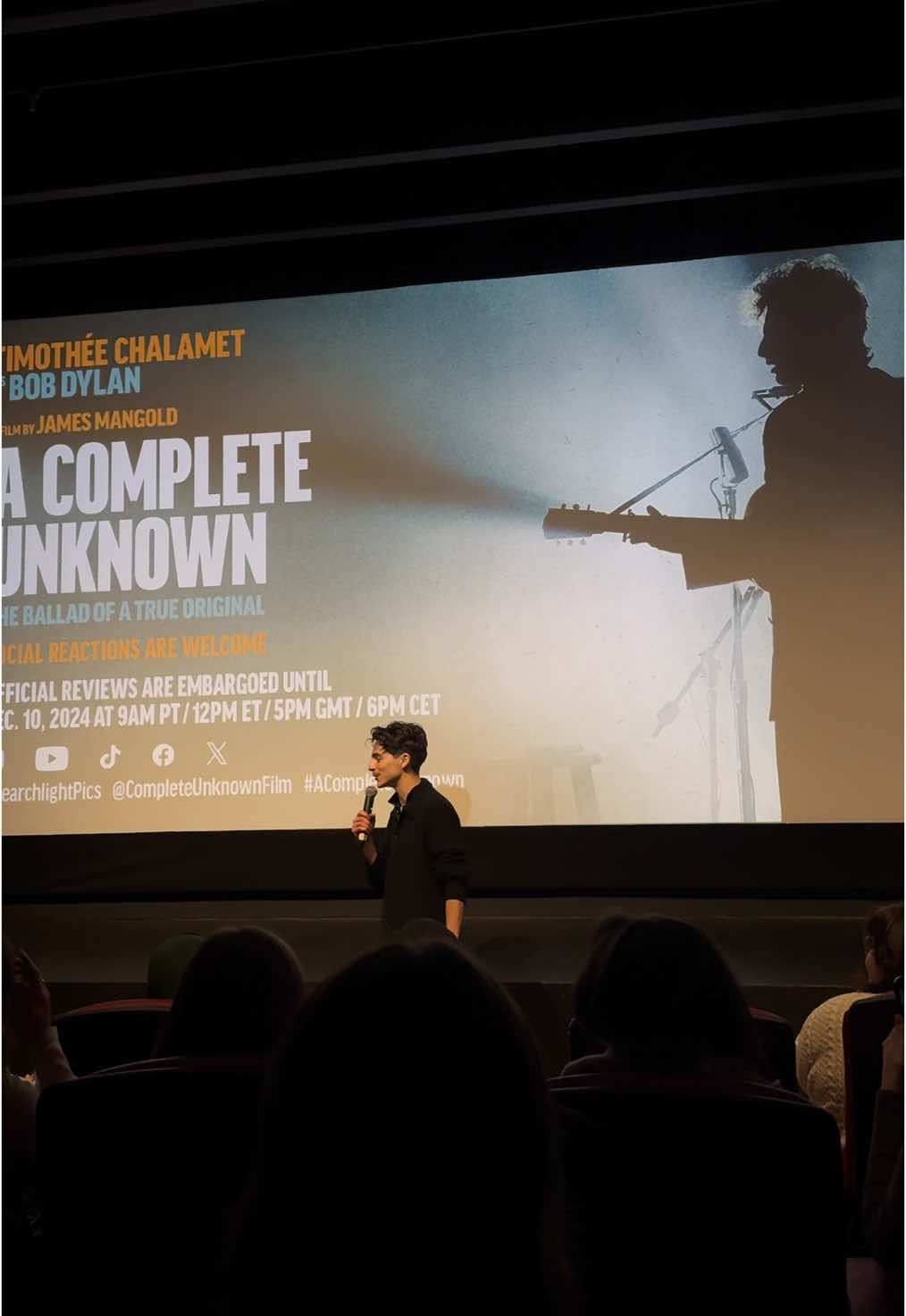 Timmy in Minny!!!! 👏🤍😭🎶 #acompleteunknown #timotheechalamet #bobdylan  #movie 