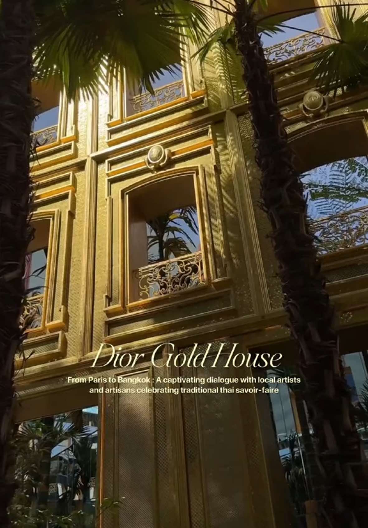 Dior Gold House 🌟☕️ : พาสำรวจอาคารสีทองสุดเด่นกลางถนนเพลินจิต ‘Dior Gold House’ หลังแรกในประเทศไทย ทำไมถึงต้องเป็นสีทองเพราะสีทองเป็นหนึ่งในสีนิรันดร์ของดิออร์  อีกทั้งยังเป็นสีทำรีเลทกับคนไทยในหลายแง่มุม อีกทั้งบูติกหลังนี้จำลองสถาปัตยกรรมของอาคารเลขที่ 30 บนถนนมงแตญ ซึ่งเป็นที่ตั้งห้องเสื้อของมงซิเออร์ ดิออร์ ตั้งแต่สมัยก่อตั้งแบรนด์ (ค.ศ.1946) . งานโมเสกที่ตกแต่ง Gold House เป็นผลงานเชิงเทคนิคโดยช่างศิลป์ชาวไทย เป็นการผสมผสานระหว่างความเป็นฝรั่งเศสกับเสน่ห์ของศิลปวัฒนธรรมไทยและอย่างที่ทุกคนคาดเดาด้านใน Gold House มี Cafe Dior ด้วย ซึ่งการตกแต่งลวดลายต่างๆ ก็ได้ศิลปินชาวไทยมาออกแบบอีกด้วย โดยทางศิลปินได้แรงบันดาลใจมาจากลวดลายธรรมชาติของแบรนด์และให้ช่างชุมชนที่ทำงานจักรสานมาช่วยกันทำงานตรงนี้ อีกทั้งขนมหวานก็ได้เชฟมิชลิน 3 ดาวอย่าง Mauro Colagreo มาคิดเมนูให้ . โดยรวมถือว่าทำได้ดีเลยนะ ทั้งคอนเซปต์ ทั้งการตกแต่ง หลายคนอาจจะคิดว่าเหมือนวัด แต่สำหรับนี่คือสิ่งที่ Dior ต้องการนะเพราะเขาต้องการให้รีเลทกับวัฒนธรรมไทยซึ่งวัดก็เป็นที่ผูกพันกับคนไทย เราว่าเขาตีโจทย์แตกนะที่เลือกสีทองเพราะพอเดินหรือนั่งรถผ่านคือเด่นขึ้นมาเลยย ยิ่งกลางคืนเปิดคือยิ่งสวย  . 🔖 เปิดวันแรกวันที่ 8 ธ.ค. 2024 นี้ 📍พิกัด : ถนนเพลินจิต 🚝 : BTS ชิดลม #DiorGoldHouse #Dior