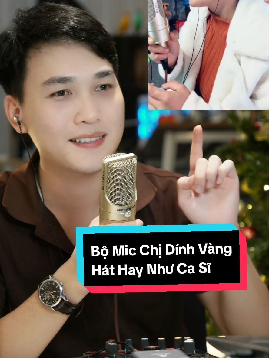 Trả lời @hong.thu.oan.tran Bộ Mic Chị Dính Vàng hát hay như ca sĩ #dinhvang #hunganhmiclivestream #neuluctruocemdungtoi 