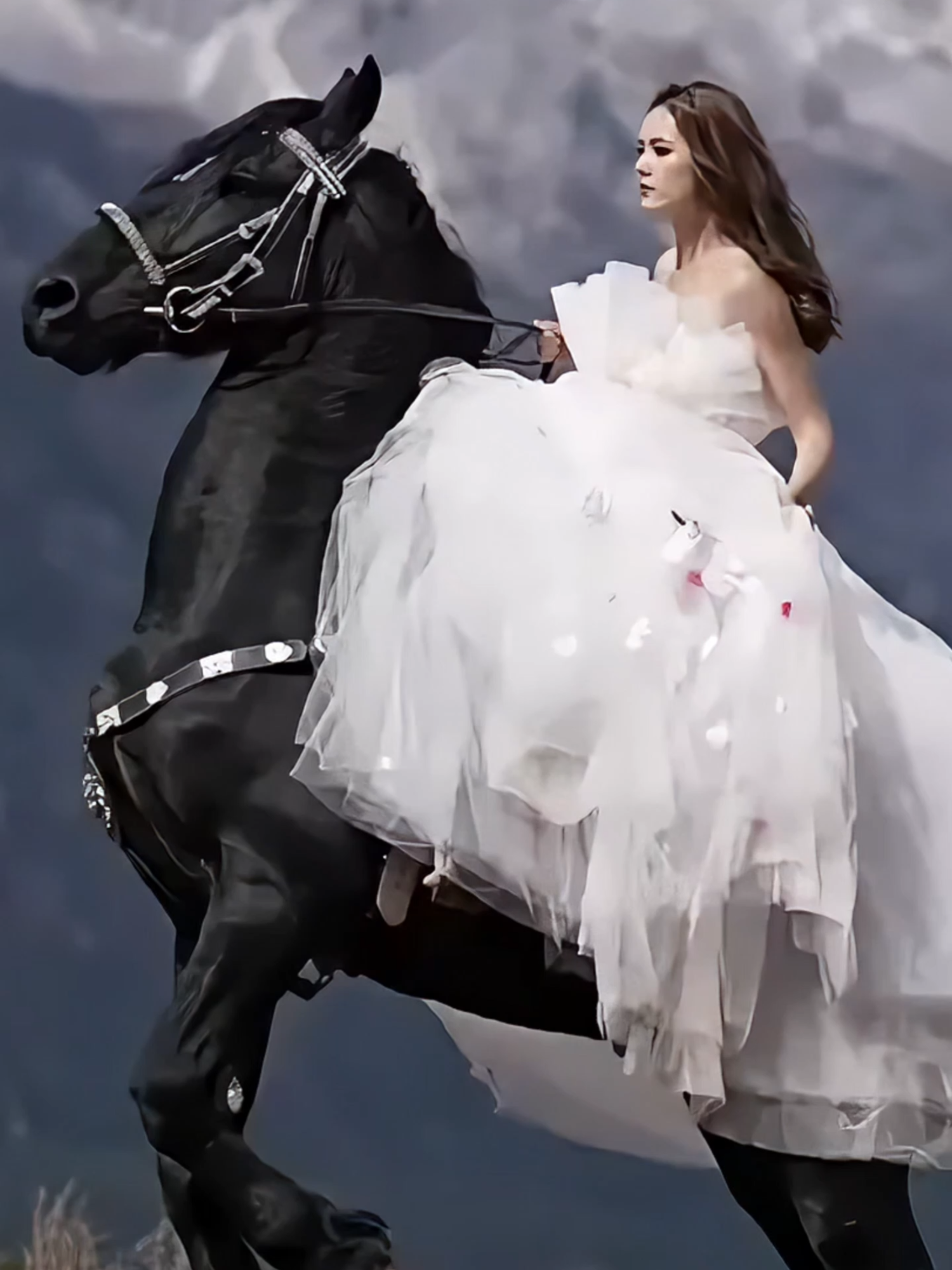 #Horse_Rider - #Horse_Lover - #Girl_Riding_Horse | #DameofDarkness | #FYP #Viral #Trending #ForYou #BlackHorse #BraveGirl #GirlWithHorse #HorseRiding #Princess #HorseLove