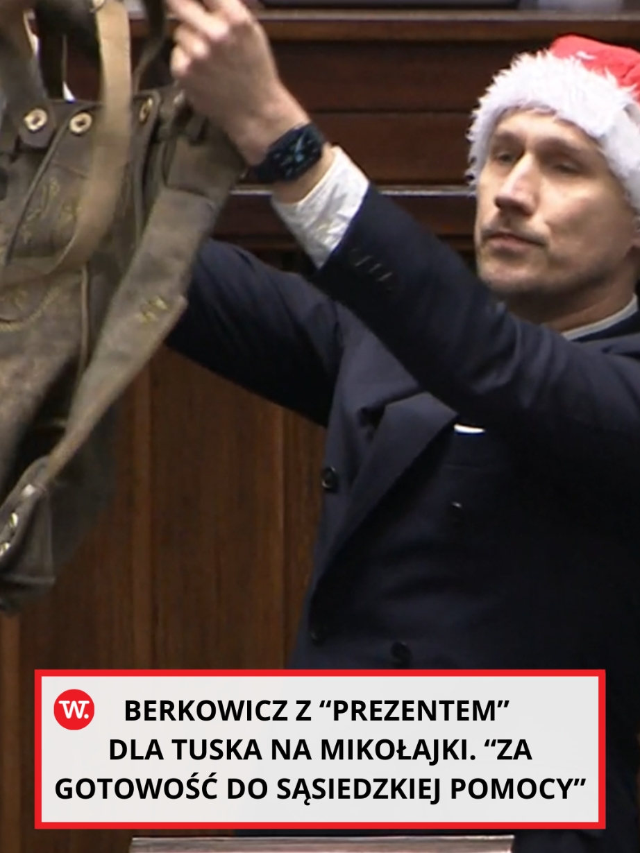 Poseł Konfederacji z prezentem dla premiera Tuska.