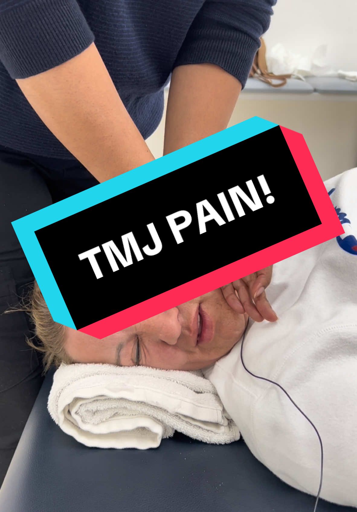 TMJ PAIN .. #posture #lowerbackpain #fyp #fy #foryou #chiropractic #sydney #drsholeen #crack #asmr #loud #crunchy #satisfying #chiro #crackingbones #backcrack #asmrvideos #trending #viralvideo #drsholeenchand #backpain #mum #pregnant #pregnancy #midwife #coccyx #tailbone #kids #rugby #fun #boxing #lifeistooshort (disclaimer: treatments continue with a tailored exercise rehabilitation plan, adjustment alone has no long term clinical benefit!)     