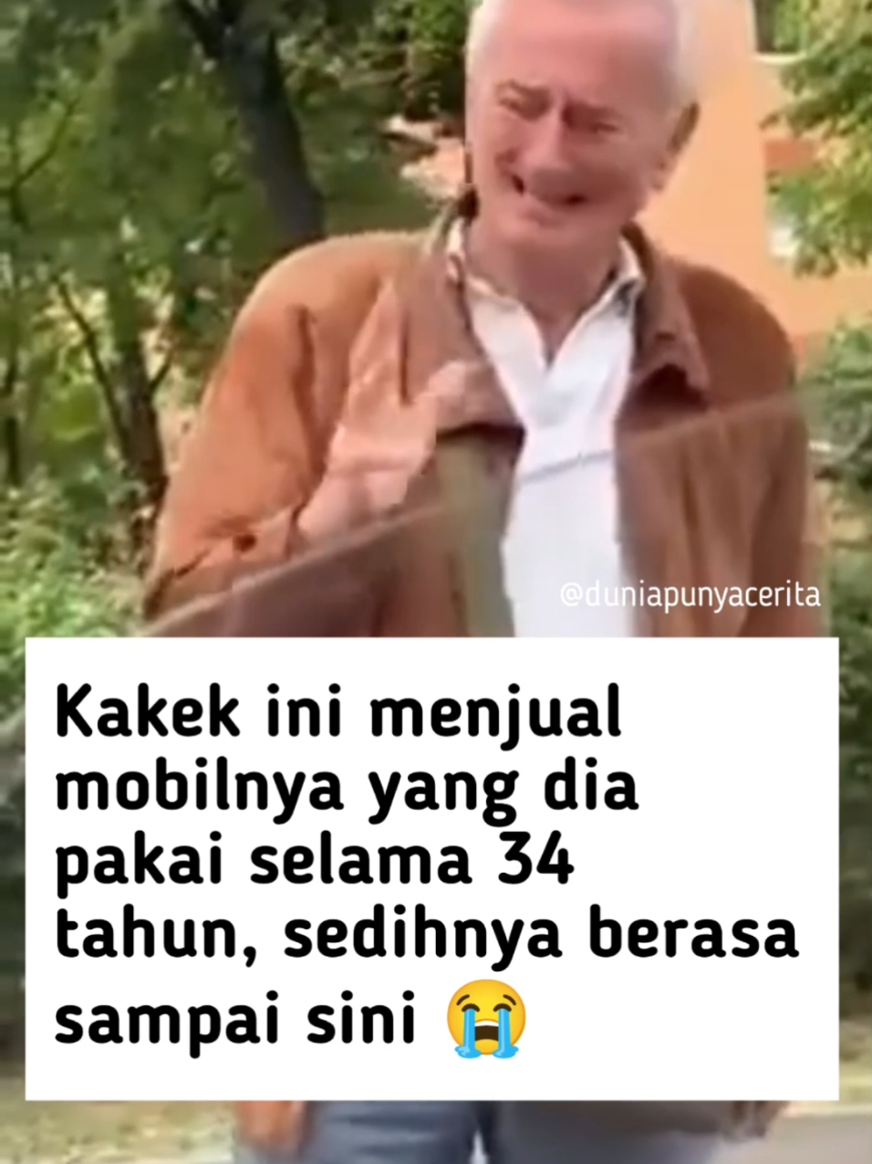 Bagi sebagian orang, mobil cuma alat transportasi. Tapi bagi kami, mobil ada teman hidup, teman bercerita 🥹💔. Kakek ini menjual mobil nya setelah menjaga dan merawat mobil tersebut selama 34 tahun, dan dia menangis ketika mobil nya laku. Perpisahan yang sangat berat bagi nya 🥀😭💔. #jelasberdusta #musikditiktok #risingontiktok @yanjosuaofficial 