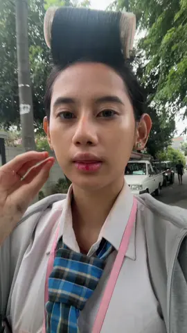 siapa kalo udah telat skinkeran di motor juga 👆🏻👆🏻👆🏻 #keysunny #keylippie #keyhijup #daycream #fyp #foryourpage #skincare #zonacantik #skincareroutine #skincaretips #tiktokshop @Keyhijup by Zaqzp 