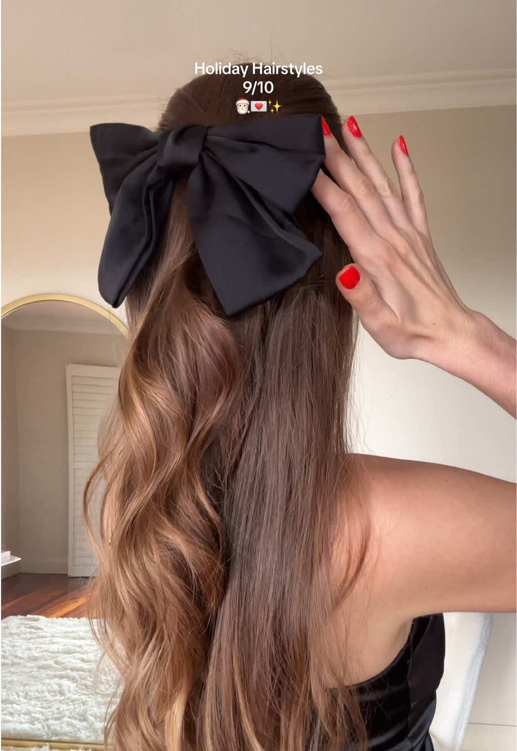 9/10 of holiday hairstyles 🖤 you can never go wrong with a black bow hair clip, so chic and makes the whole outfit!! ✨ #blackbow #bowhairstyle #holidayhair #festiveseason #easyhairstyles #hairinspo #hairtok #hairtutorial 