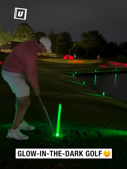 This is the ultimate way to play golf!! ⛳️🌟 🎥: IG / glowvibegolf #UNILAD#woah#glow#golf#ultimate#tech#glowinthedark#sports