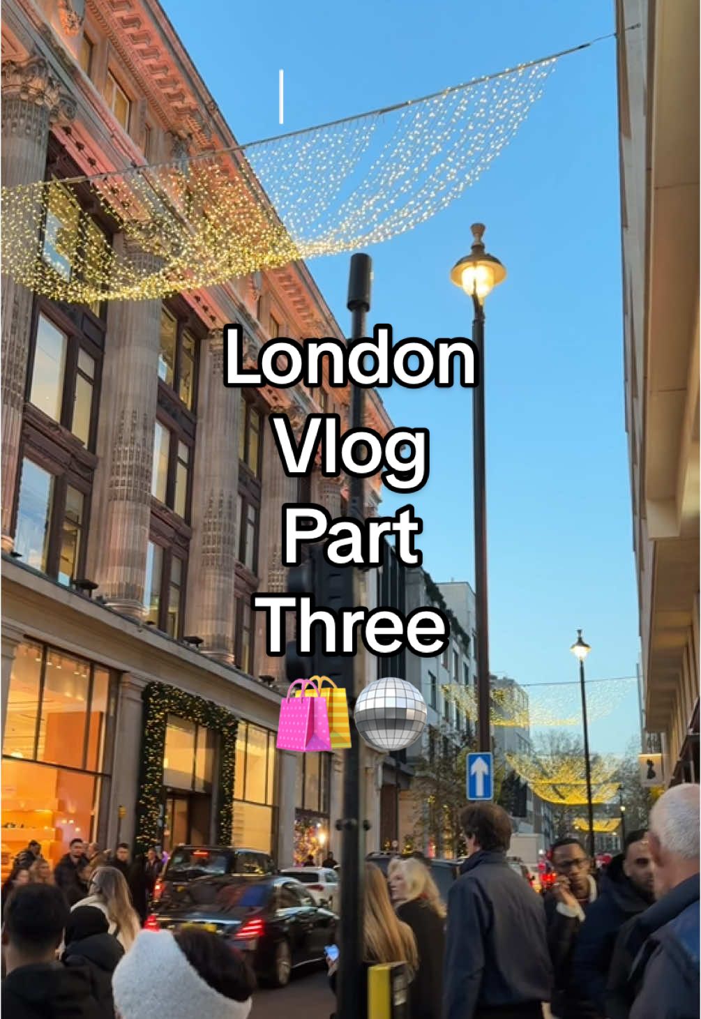 London Christmas Shopping Weekend Away. Part three 🛍️🪩 #weekend #weekendaway #london #christmastime #christmasshopping #christmas #spendthedaywithme #dailyvlogs #dayinthelife #londonvlog #londonshopping