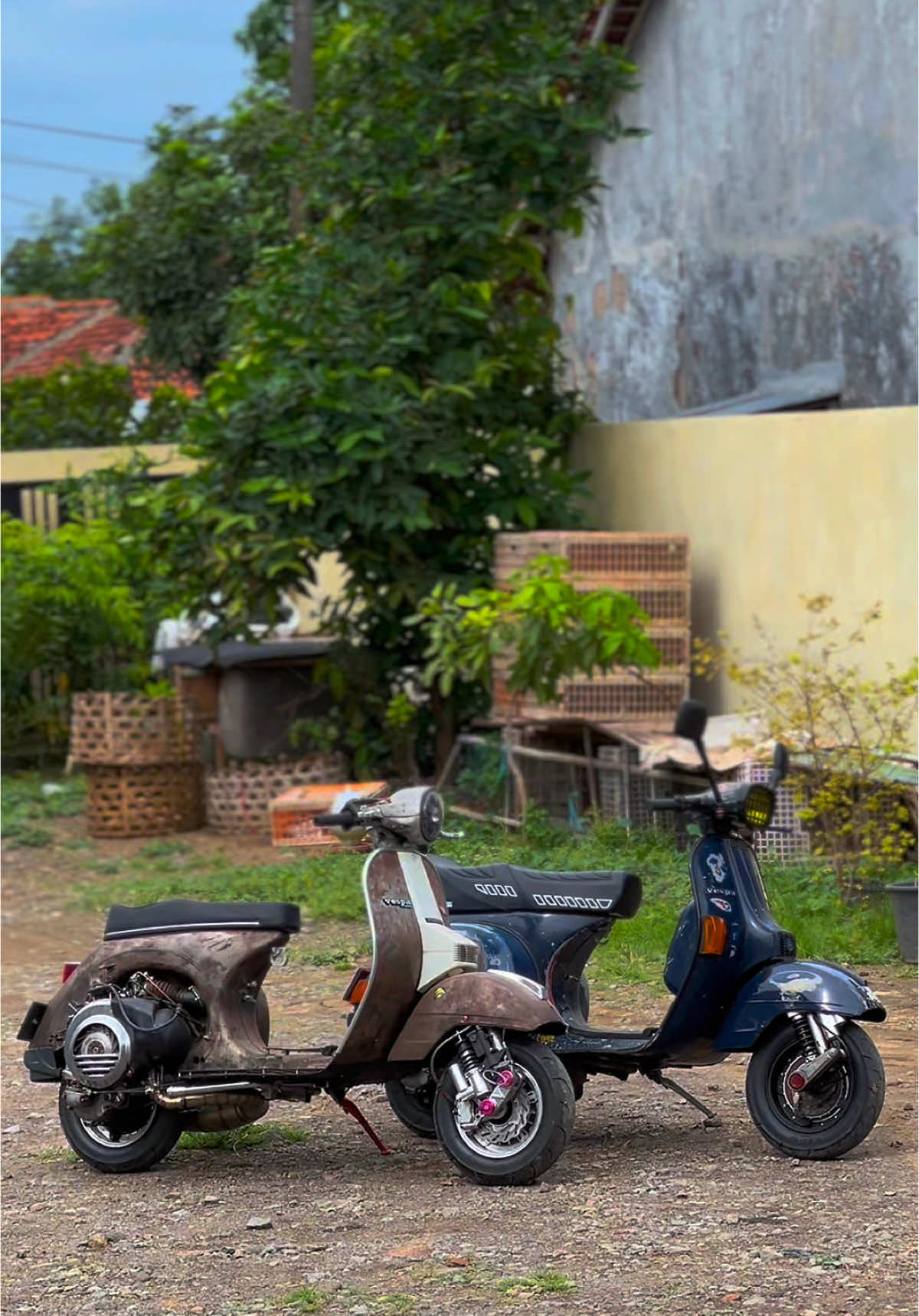 #vespa #stradapanu #vespaindonesia #vespaclassic #fyp #berkendaravespa #CapCut #strada150 