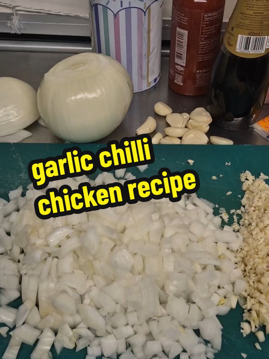 garlic chilli chicken recipe #mrspud #halalfood #stevanage #jackeppotato #chilliconcarne #creamychickenmushroom #cheeseandbeans #chilliconcarne #creamychickenmushroom #hardwork #foodtiktok #fyp #tunamayo #closloaw #chickencurry #garlicchillichicken #mrspud 