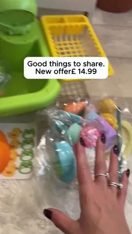 What an amazing toy! #TikTokShopMadeMeBuyIt #BlackFridaySale #foryoupage #foryouu #foryou #foryouuu #tiktok #trending #blowthisup 