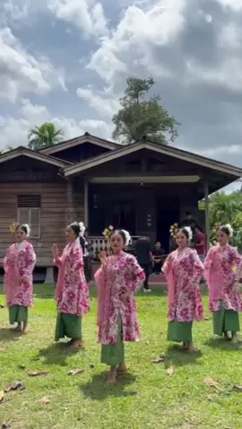 Gadis Melayu|By:Al Hafizh#fypシ゚ #penari #menari #melayu #siak #gadismelayu 