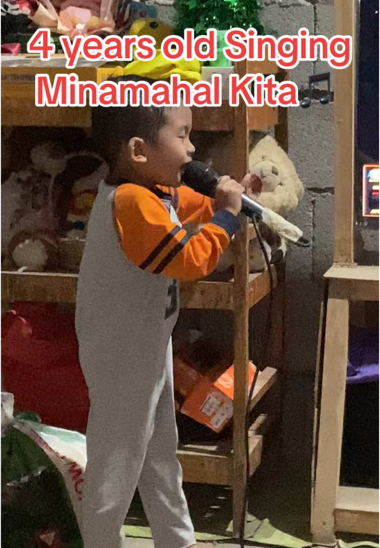 4 years old baby singing Minamahal kita by Freddie Aguilar 🎤🎶#coversong #fyp #fypage #fypシ゚ #fyppppppppppppppppppppppp #babytiktok #viral 