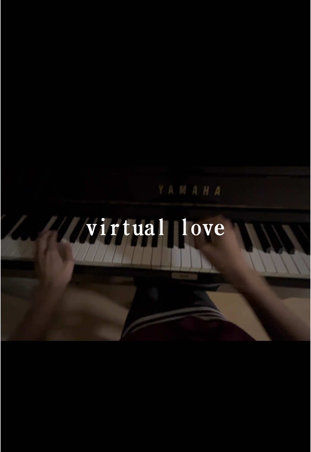 今年中にフォロワー10000人いけるかな#virtuallove #ピアノ #piano #виртуальнаялюбовь #上から #弾き方 #エモい #儚い 