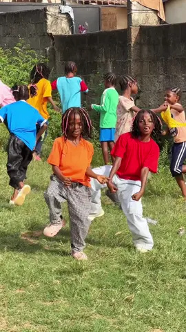 Twins Energy  #tomatoma #twin #dreamcatchersacademy #twins #dancers #makinglifebetterthroughdance #dreamcatchersacademygoldenbuzzer #fyp 