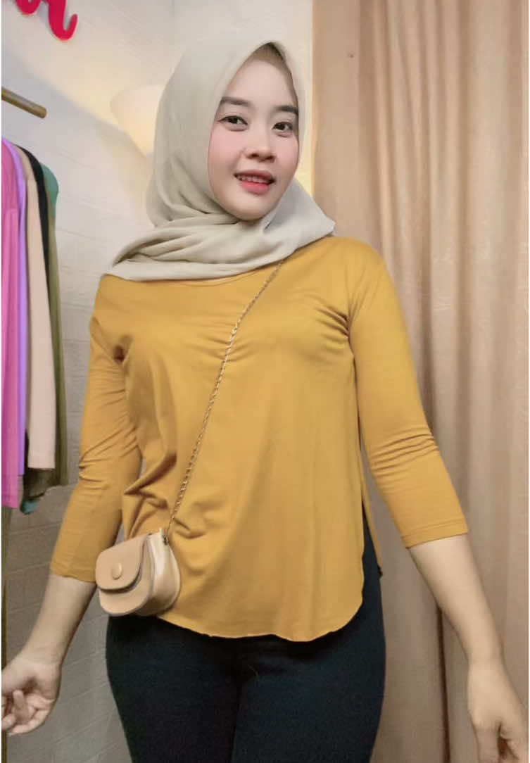 #ootdfashion #kaosoversize #kaosspandek #kaospolos #OOTD 