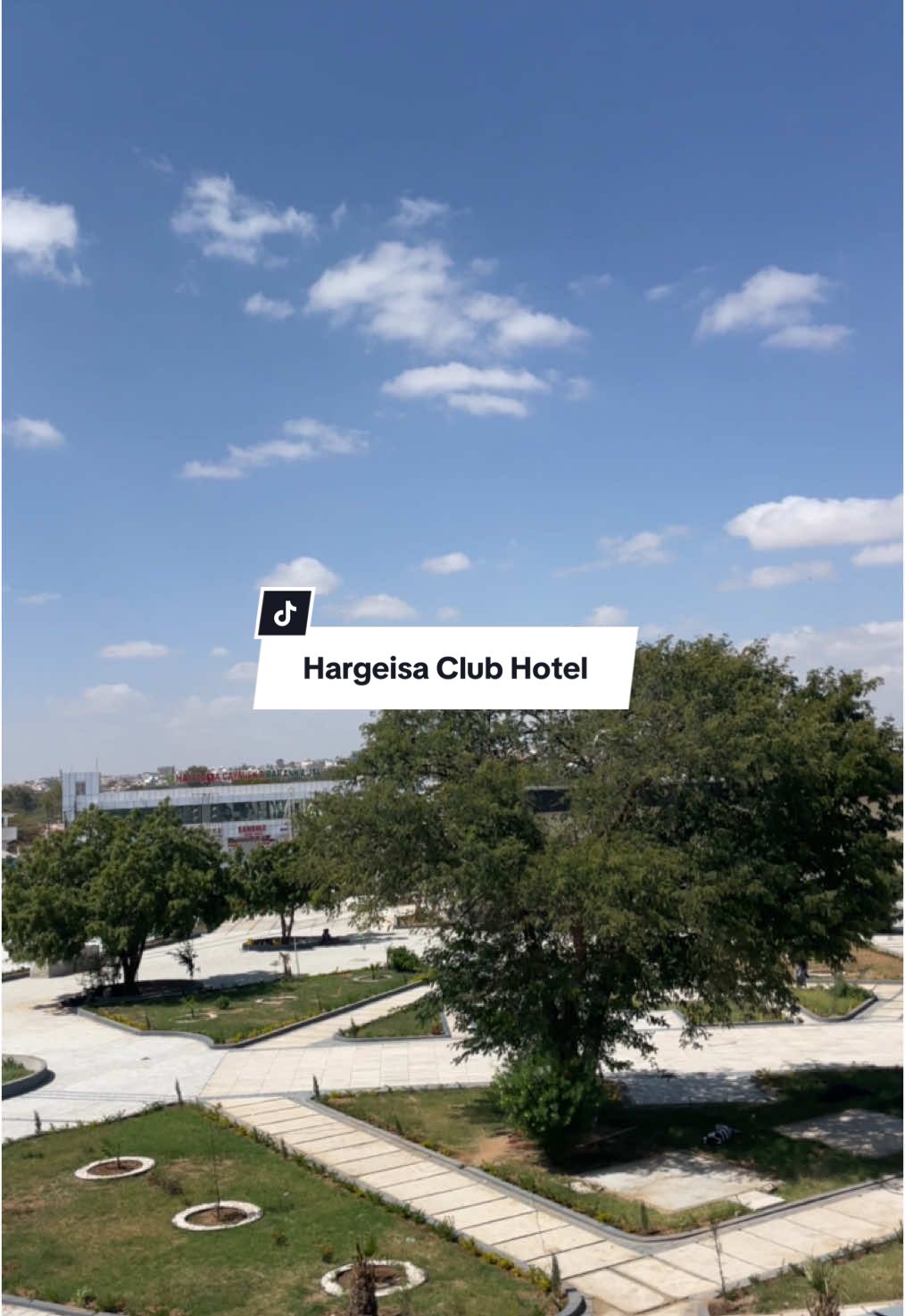 Hargeisa club Hotel wa hotel casriya oo qaranku leyahay asxabta qaliga ee nagu xidhan 20k followers wad ku mahadsantihin dhamantin abalkina alle jano haka dhigo  إِنْ شَاءَ ٱللَّٰهُ sanadka cusub inta kadhimana 30k waynu gadhi karna @Eng Rooble 