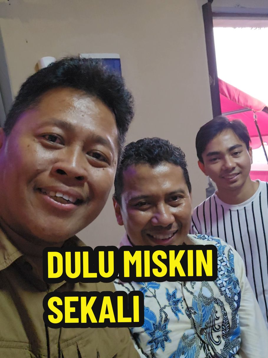 #basecamppegelmlarat #viral #pegelmlaratsegeramerapat #fyp #pegelmlarat #kerjakeras #kerja #suksesbutuhproses #surabaya #suksesmuda #sukses #2025  #jawatimur #best #bestfriend 