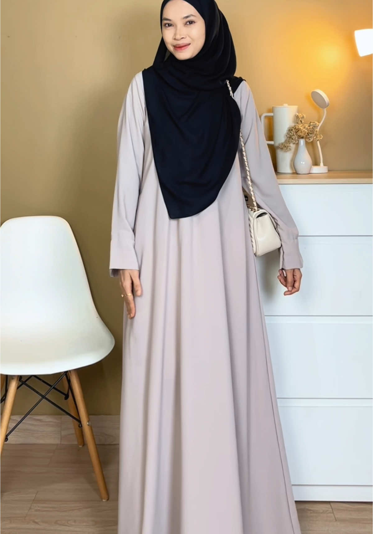 Abaya basic polos 100ribuan aja , banyak warna dan size lengkap 🥰🌷 #abayabasic #abaya #abayamurah #abayaterbaru #gamisabaya 