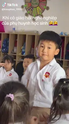 Ái Di thầy có hỏi thì nói cha con nhậu thôi nhe con 🤣🤣