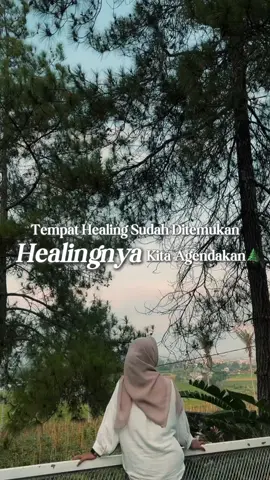 Tempat Healing Sudah Ditemukan, Tinggal Agendakan! ✨ Lelah sama rutinitas kota yang gitu-gitu aja? Saatnya ganti suasana! Di Bukit Alamanda, kamu bisa ngopi santai di cafe cozy, nikmatin kuliner enak, dan tidur nyaman di resort dengan pemandangan Gunung Guntur.  Udara sejuk, vibes tenang, plus spot-spot yang aesthetic banget buat diabadikan.  Jangan cuma scrolling, yuk langsung follow @bukitalamanda sekarang dan jadikan Bukit Alamanda destinasi healing kamu berikutnya! 🏞️✨ #BukitAlamanda #GarutHits #GarutKekinian #kulinergarut #kulinergarutkota #infogarut #wisatakuliner #garutupdate #kulinerjabar #hotelgarut #familygathering #weeding #rapat #familytime #pesonaindonesia #traveloka #wisataalamindonesia #nongkronggarut #kopicapulaga #capulaga #resort #destinasialam #gunungguntur 