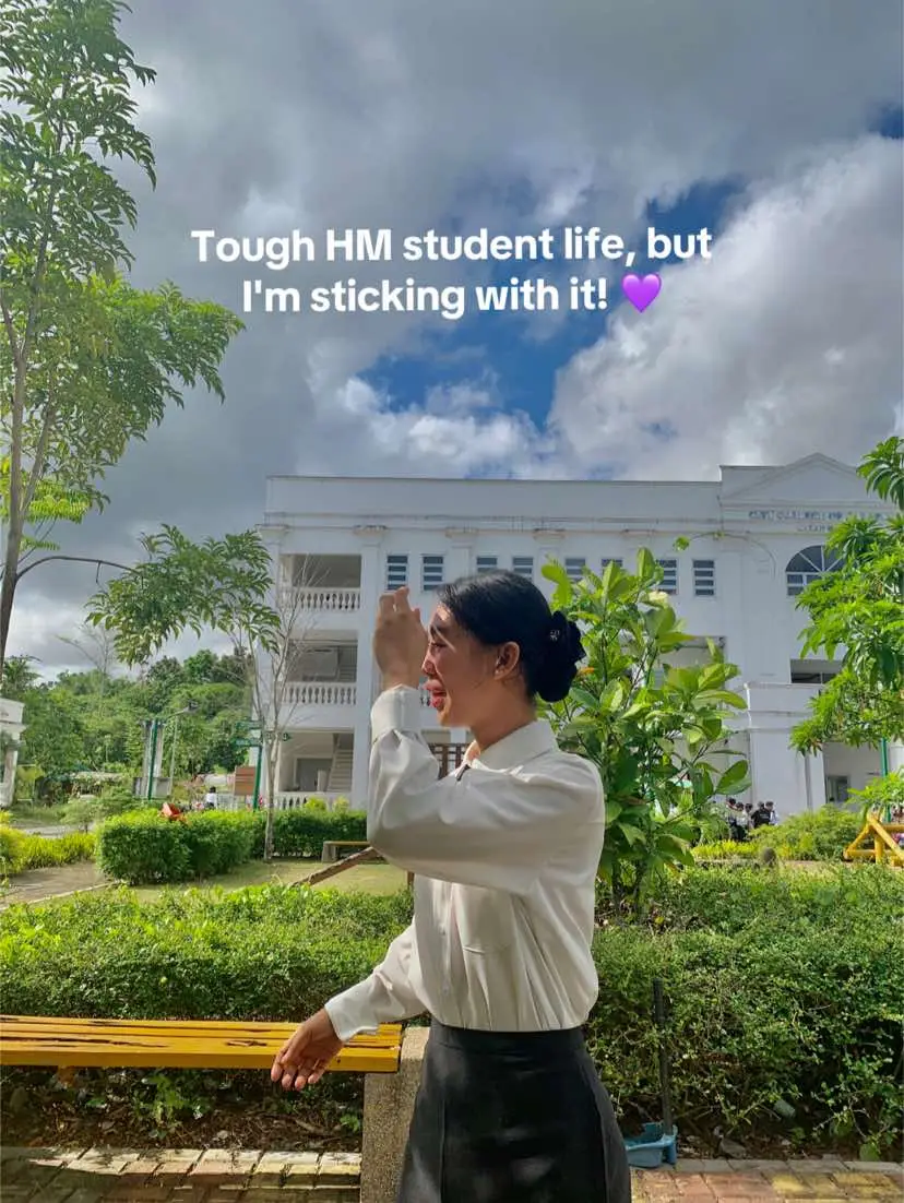In my 3rd yr college eraaaaa.I'm complaining all day about how tough being an HM student is, but I'm not giving up on that degree. 💜