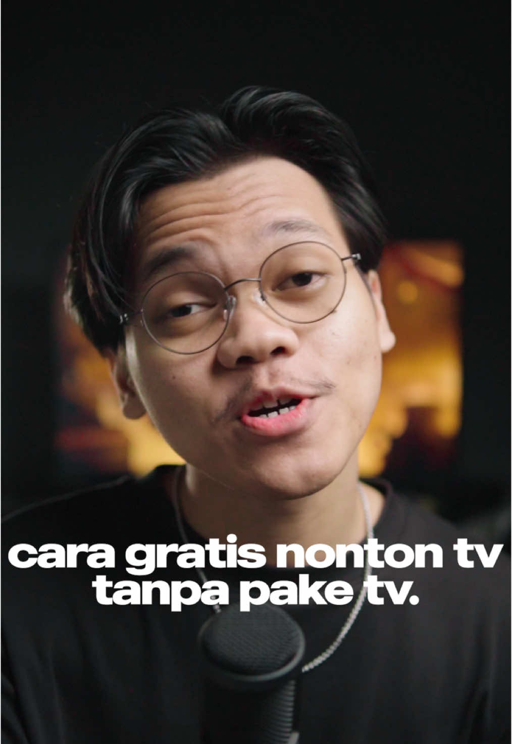 Cara nonton tv tanpa pake tv gratis dan legal.