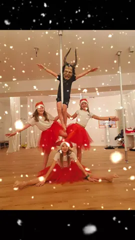 ⭐️❤️🎅🌟☃️ #Nikolaus#Weihnachtsfreude #Weihnachtszeit#PoleDanceTeens#PoleDanceMagic#WinterWunder  🎄💃📸