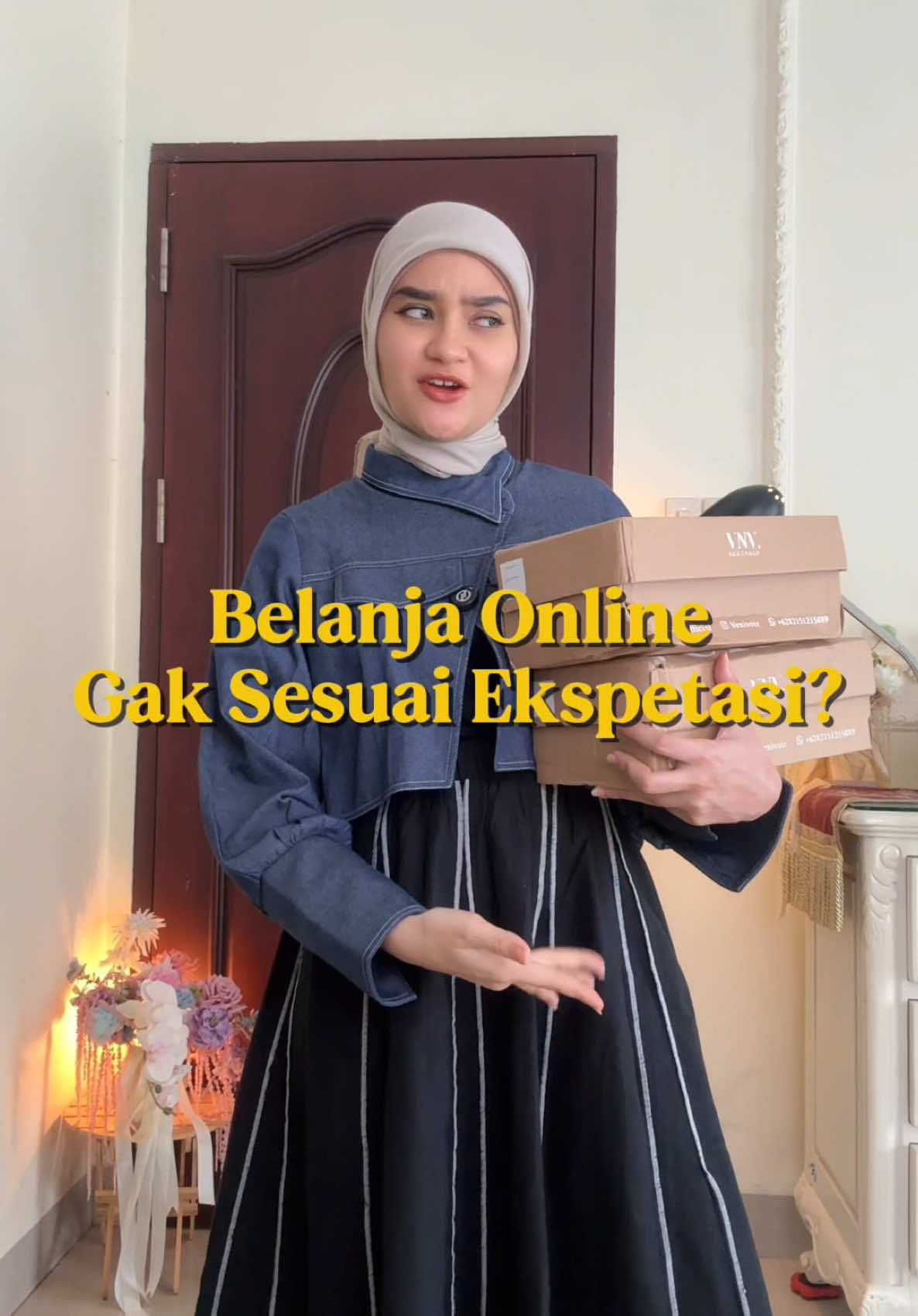 siapa yang suka kecewa kalo belanja online hayoo {spill : outfit 1 hijab L!nk b!o no 559 vest L!nk b!o no 584 rok L!nk b!o no 490 outfit 2 hijab L!nk b!o no 559 celana L!nk b!o no 585 belt L!nk b!o no 380 tas L!nk b!o no 250 heels L!nk b!o no 574 outfit 3 heels L!nk b!o no 575  {ib : @nazwa adinda } #fypp #fotovsaslinya #heelswanita #heels 