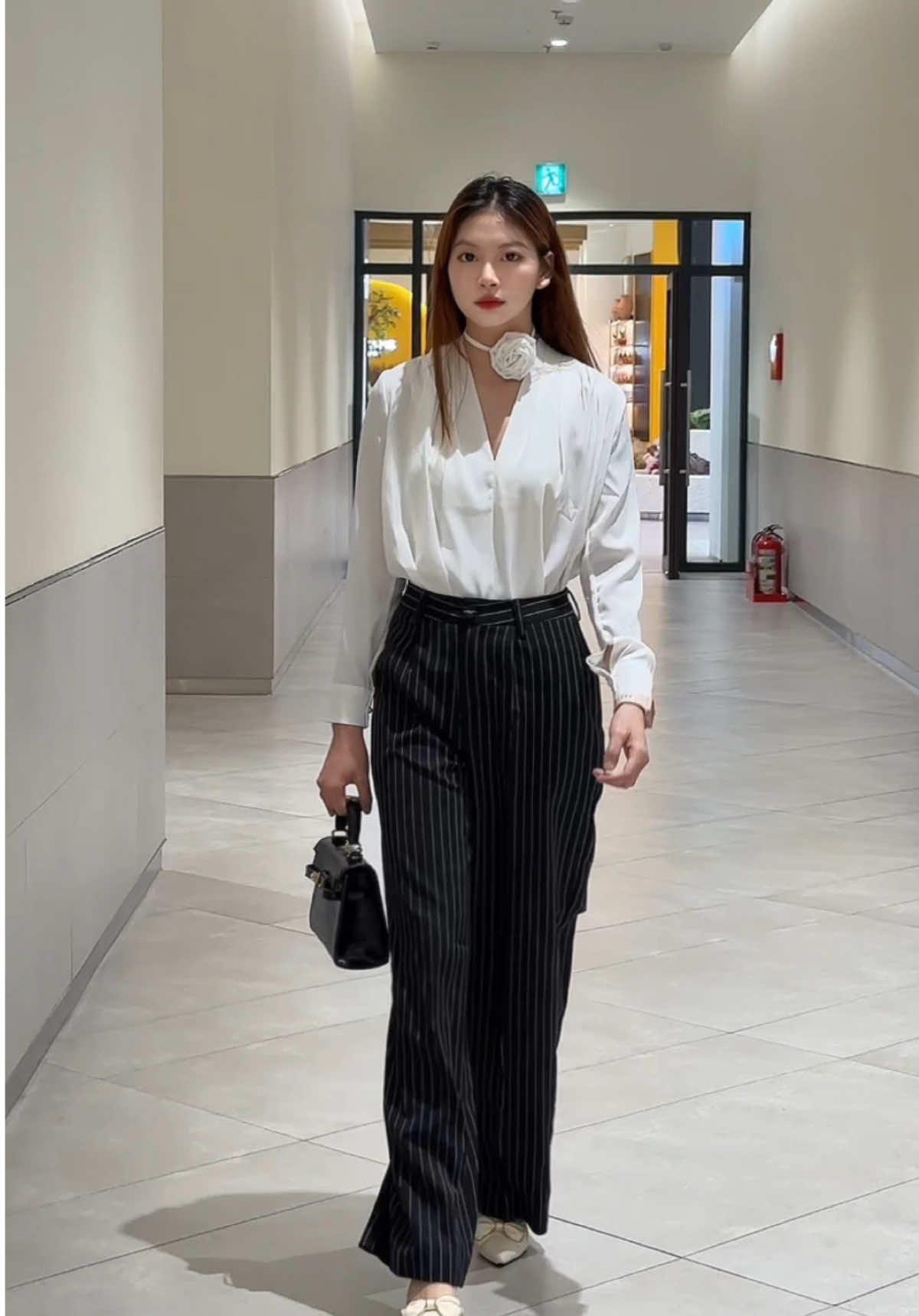 Quá xinh cho 1 buổi hẹn hò, mặc đi đâu cũng đẹp nha #lita #thoitrangthietke_lita #thoitrangcongso 