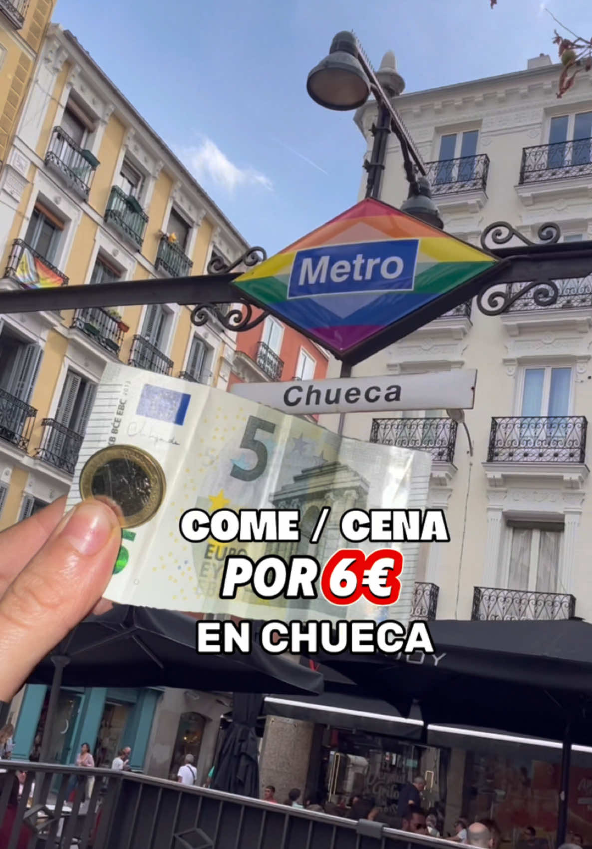 ¡Come por 6 € en Chueca! 😍✨ Este lugar es una pasada, con arepas frescas de todos los sabores 🌮🌟, hechas con ingredientes 100% frescos y naturales. 🍃💯 ¡Están buenísimas, tienes que probarlas sí o sí! 🤤🔥 @Harvys burger/chueca  La de burrata y pesto es absolutamente brutal 🧀🌿, pero también tienen las tradicionales de siempre y otras opciones que mezclan ingredientes exóticos 🌎✨. Aquí encuentras sabores únicos que no se ven en cualquier lado, ¡perfectos para sorprender a tu paladar! 😍🔥 Y eso no es todo… 🛑 Además de arepas, también tienen hamburguesas y otras opciones deliciosas 🍔🍟. Todo está espectacular, y, por supuesto, ¡lo recomendamos muchísimo! 💥 📍Harvy’s burger chueca