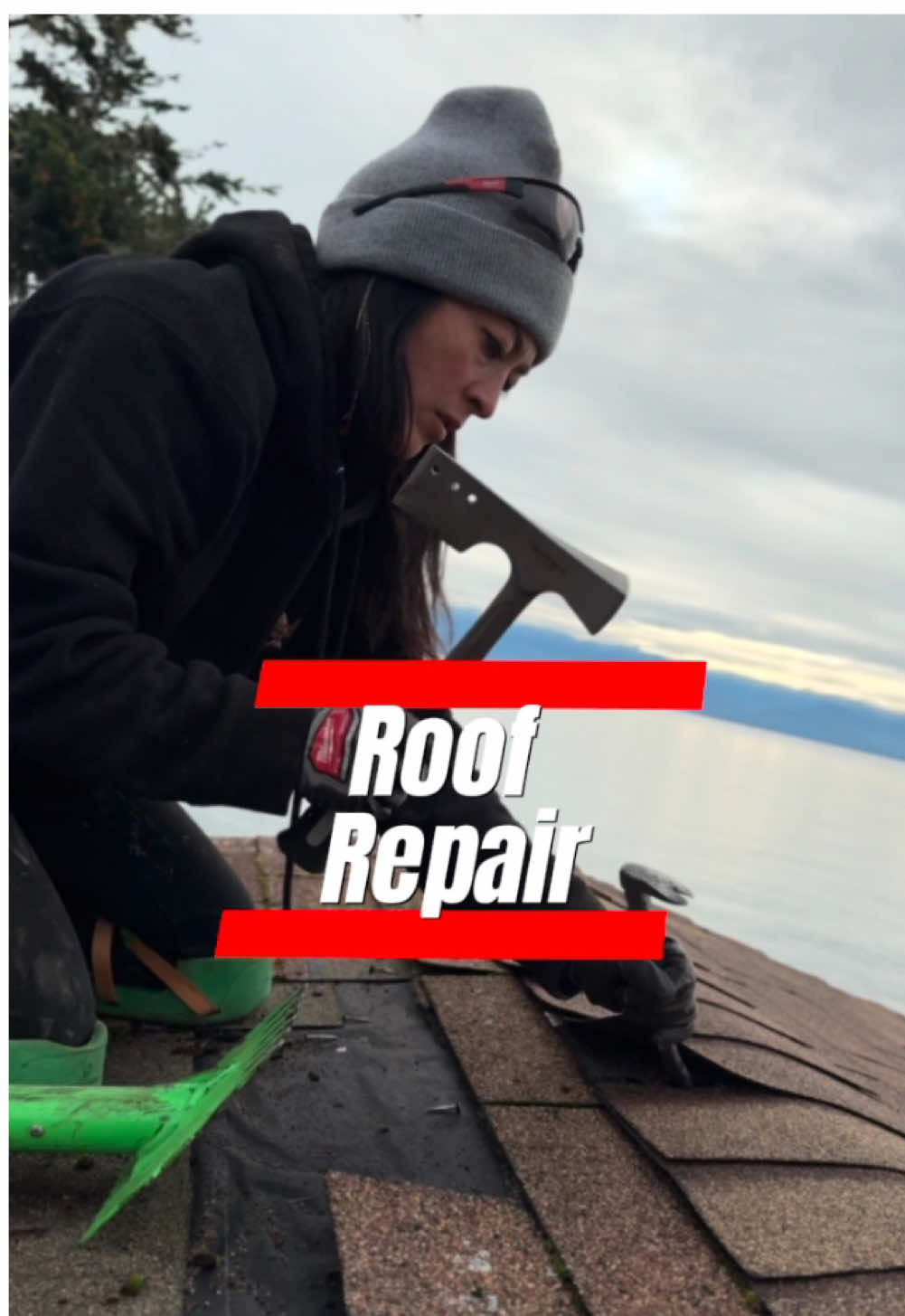 Another roof repair to get the client through the winter🏡❄️☃️🌨️  @Milwaukee Tool  @Primeline_Tools  Follow @the_ladyplumber for more! 🔥 💧  🔥  💧  #NothingButHeavyDuty #MilwaukeeTool #milwaukeem18 #primelinetools #theladyplumber #milwaukeetools