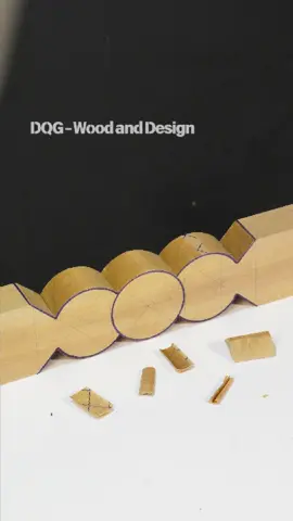 Carving circles #tips #woodworking #wood #dqgwoodanddesign #woodcarving #DIY 