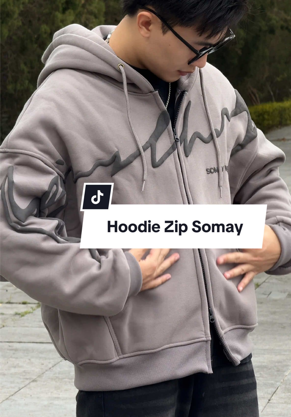 Phạm Thoại đã live roài nên ưng là múc nhaa#oufit #hoodiezip 