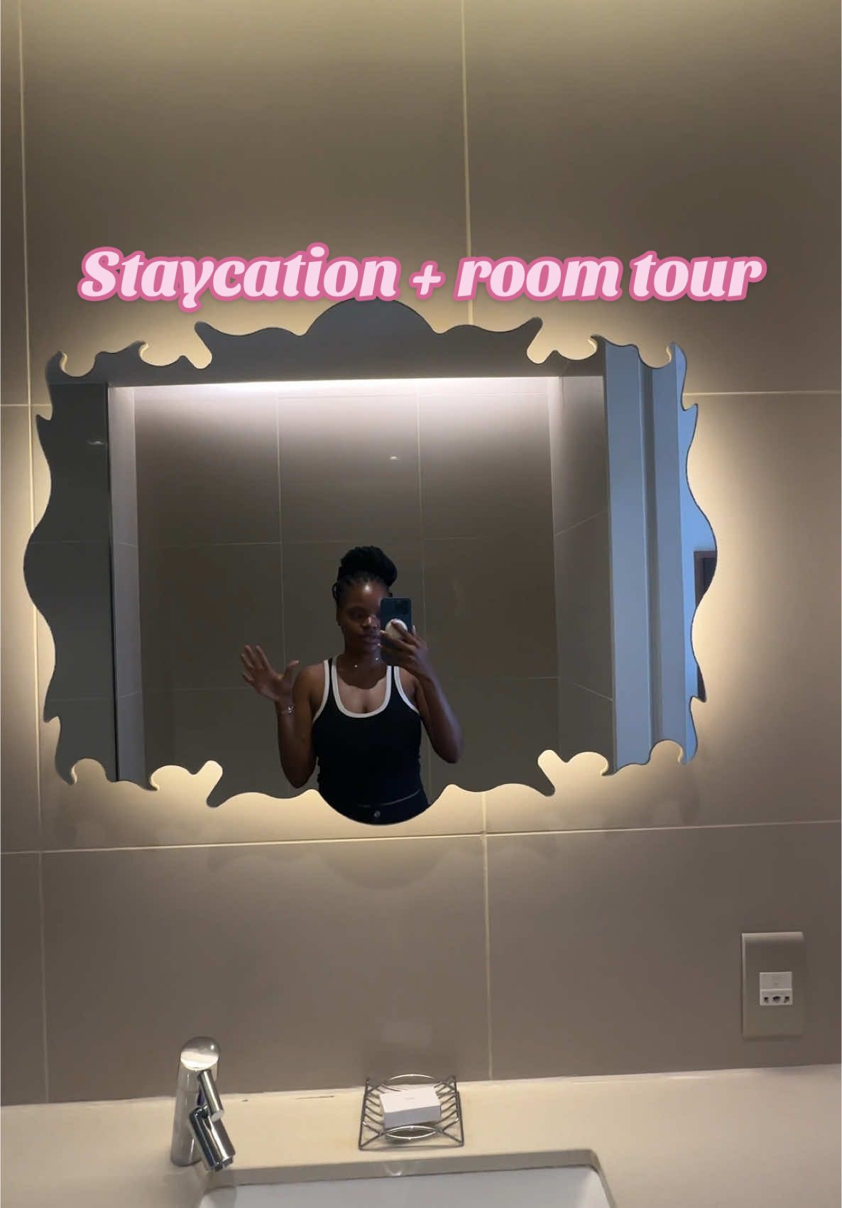 Let’s goooo ☺️🥂✨ #staycation #RoomTour #girlstrip 